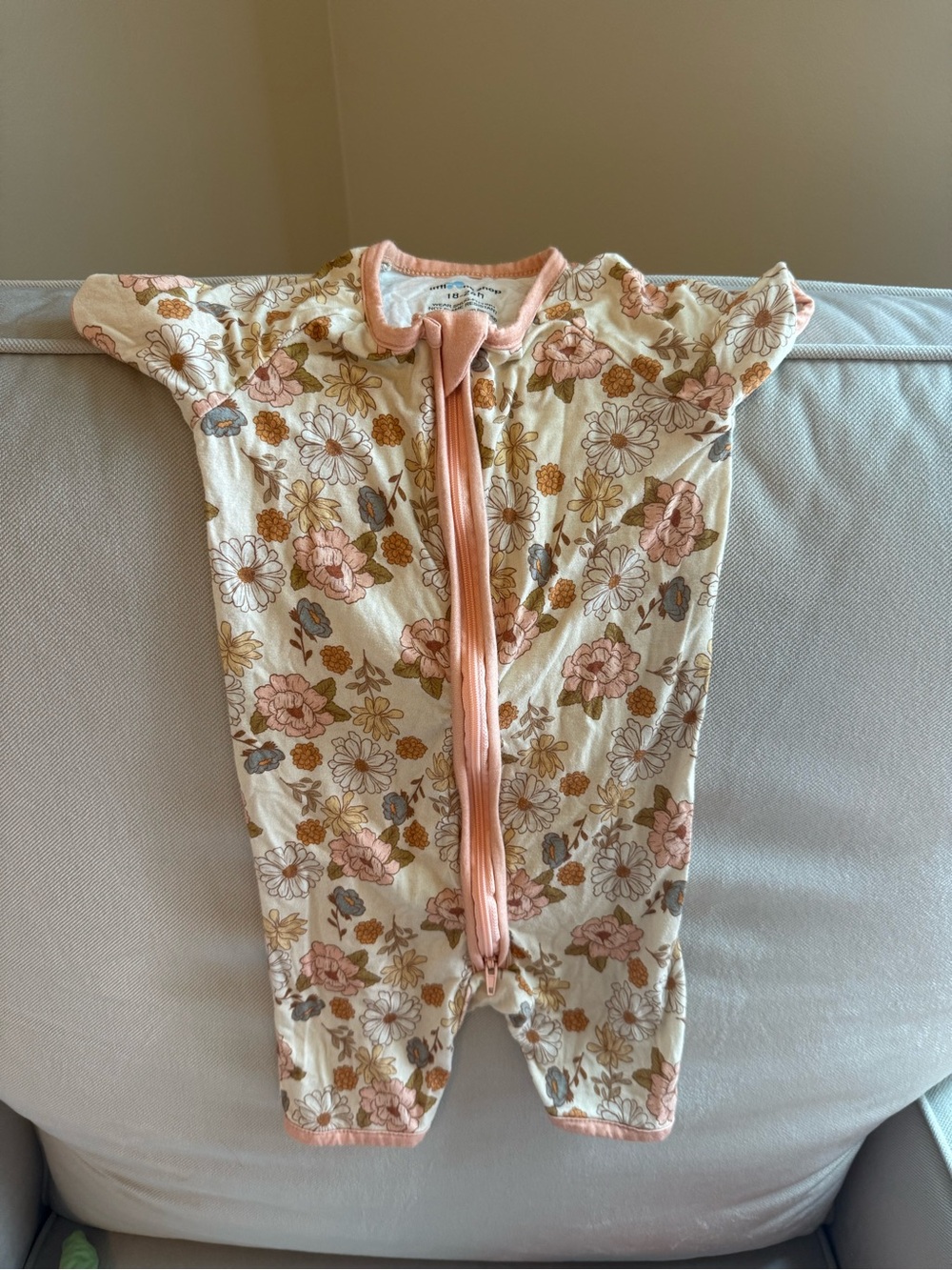 Floral Shorty - LITTLE ONE SHOP co